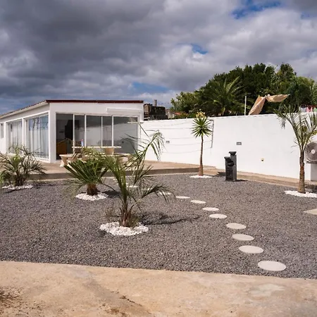 Casa Terra Mar Semesterbostad Angra do Heroísmo